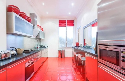 16th Arrondissement House | EPITOME OF LUXURY!4BR /4BATH 330m² PUMP STREET