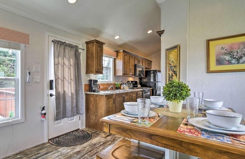 Pleasant Mount Cottage | Equestrian House Suites