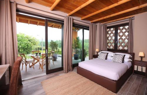 Cazzago Brabbia Hotel | Equirelais