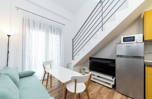 Ofrinion House | Erato Residential Complex