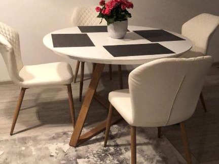 Sector 2 Apartment | Eric Residence
