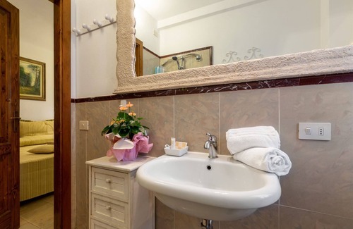 Val Canina Apartment | Erica, La Quercia, Sassetta, Livorno and Coast