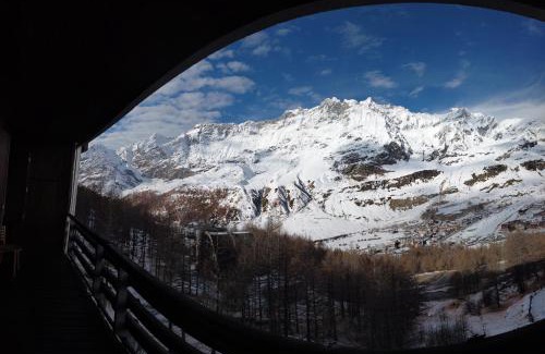 Cervinia Apartment | Erikzang - Cervinia Ski in Ski out Apartments
