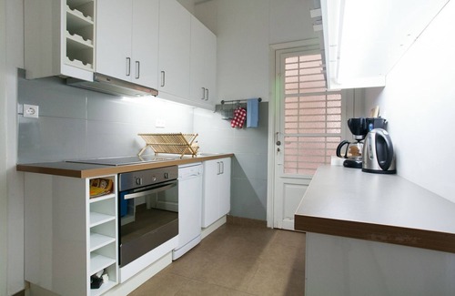 Athens City Centre Apartment | Ermou 44 - 98m² Suite Apartment
