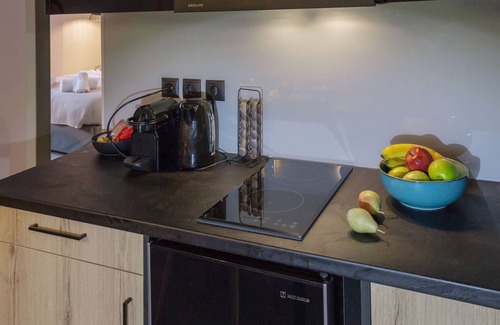 Thissio Apartment | Ermou Monastiraki View of Lycabettus