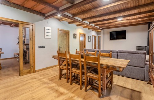 Amer Ski Chalet | 150 m² Chalet ∙ 3 bedrooms ∙ 8 guests