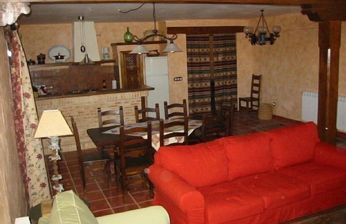 Ossa de Montiel Ski Chalet | Gran Casa - El Romeral de La Laguna (8/10 people). Natural Park Lagunas Ruidera.