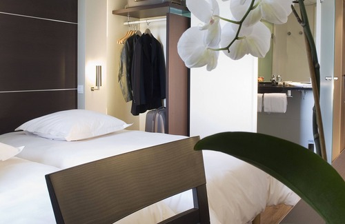 La Meziere Hotel | Escale Oceania Rennes Cap Malo