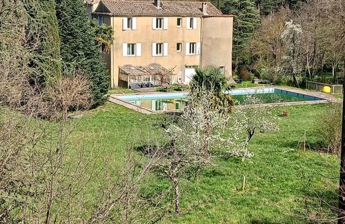 Saint-Laurent-le-Minier House | Escapée belle en cévennes Pets welcome!