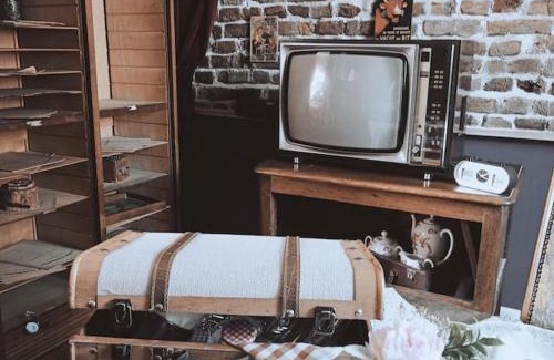 Friville-Escarbotin Apartment | Escap'Home - Appartement insolite avec enquête en autonomie - Escape game Locked