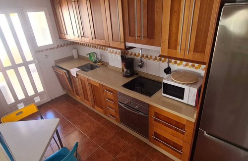 Calabardina Ski Chalet | Escapada de Tranquilidad Junto al Cabo Cope