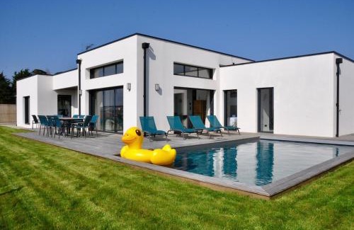 Carantec Villa | Escapade Marine piscine et spa pour 10