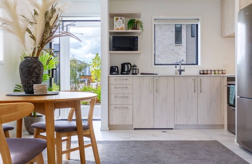 Upper Riccarton House | Escape at the park: 1 bed 1 bath w/carpark