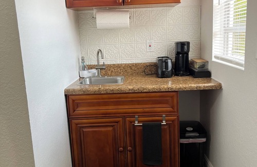 Town N County Park Apartment | Escape By The Bay