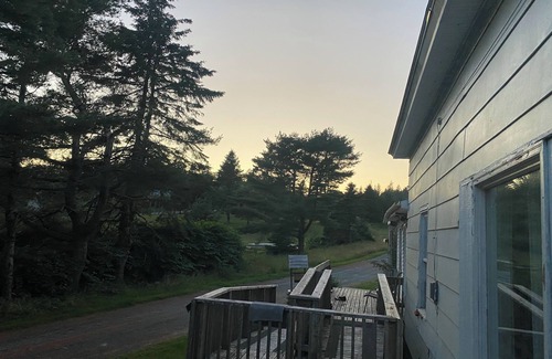 Sheet Harbour Other | Escape city ocean view and drink a coffee on the deck sleeps 12 🫎🤩🌊🌈👍🚣🚴‍♂️