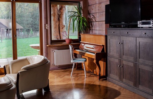 gmina Tuczna Cottage | Escape forest cottage with pool and sauna