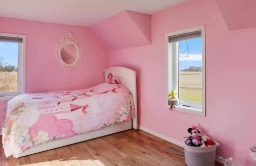 West Elgin Other | Escape The City At Greenly's Getaway