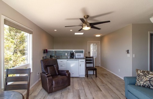 Lodge Hill House | Escape to Cambria, just moments away from Moonstone Beach Park