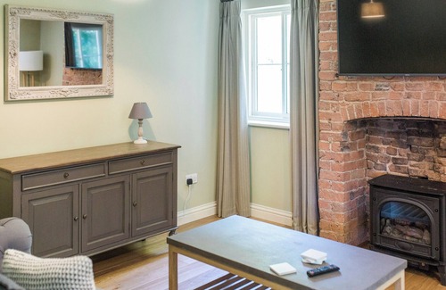 Saltmarshe Cottage | Escape to Gardeners Cottage, a tranquil retreat on the Saltmarshe Hall Estate.