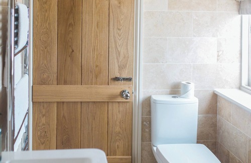 Saltmarshe Cottage | Escape to Gardeners Cottage, a tranquil retreat on the Saltmarshe Hall Estate.