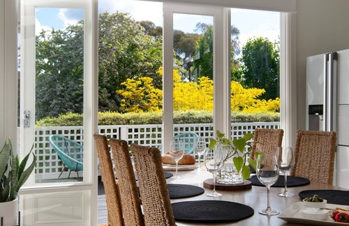 Daylesford House | Escape to Karlen’s Retreat - A Light-filled country hideaway perfect for up to six guests