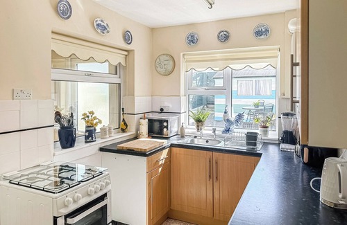 Babbacombe Cottage | Escape to our charming two-bed holiday home in Babbacombe, Torquay.