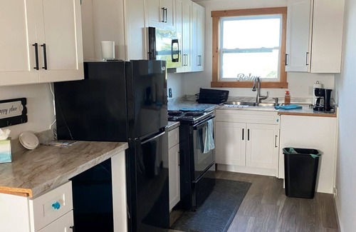 Green Turtle Cay House | Escape to Paradise: 1-Bedroom 1 bath 2 Boat Docks with Sunrise and sunset Views!
