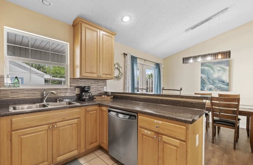 Lynn Haven House | Escape to Paradise w Saltwater Pool 25 Min to PCB