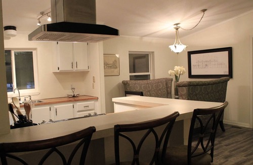 Gordonville House | Escape to the country and 21 acres. Sleeps 6 - W. Side minutes to Lake Texoma