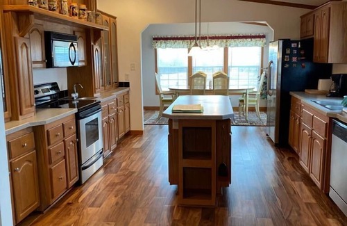 Rushville Other | Escape To The Country In Comfort And Style In An Eco-Friendly House