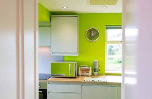 Alyth Cottage | Escape to the Country with Blindwelleyes Cottage