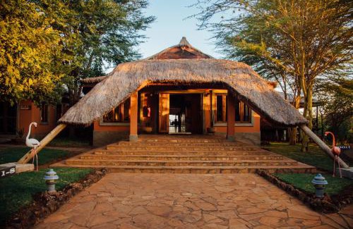 Mto wa Mbu Cabin | Escarpment Luxury Lodge Manyara