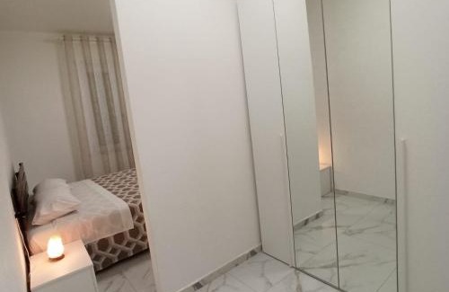 Trino Apartment | Esmeralda
