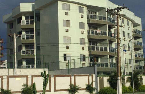 Vila Nova Apartment | Espaçoso apê 3 quartos à beira da Praia do Forte com piscina e sauna