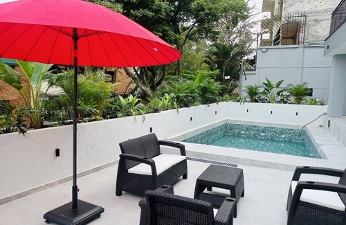 Granada House | Espectacular casa en la Zona Rosa Cali