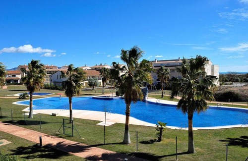 San Jorge Ski Chalet | Espectacular Chalet Adosado para Vacaciones en Panorámica Golf Sant Jordi
