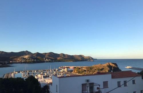 Llanca Apartment | Espectaculares vistas al mar Ático