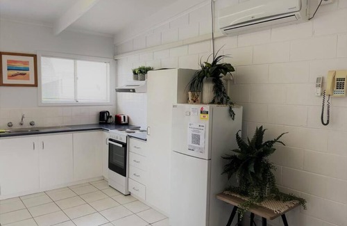 Castletown Apartment | Esperance Little Units 4