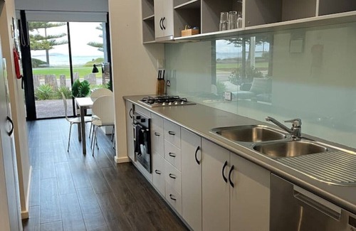 Esperance Apartment | Esperance Waterfront Apartment