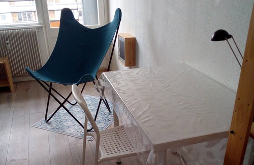 Esplanade Apartment | ESPLANADE: studio near the university campus