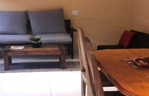 Windhoek House | Essence of Africa Guesthouse Bed and Breakfast and Self Catering Accommodation