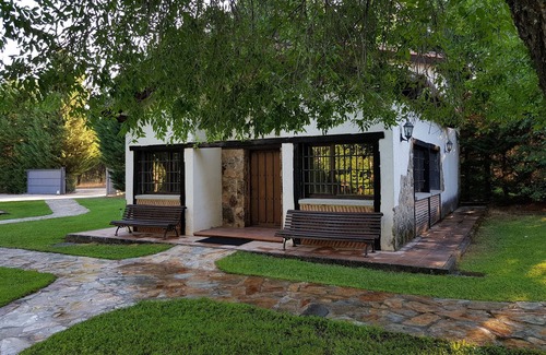 Arenas de San Pedro Cottage | Essence of Gredos I and II