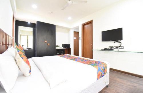 Wakad Hotel | ESTA STAY WAKAD