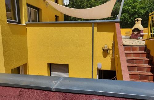 Rudolfsheim-Funfhaus Apartment | Estate Crown Sissy U3 Schönbrunn Haustiere