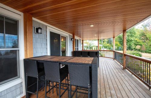 North Sebago Villa | ESTATE HOUSE LIMIT 12 estate