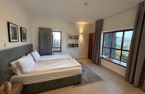 Gidona House | Estehar Hotel