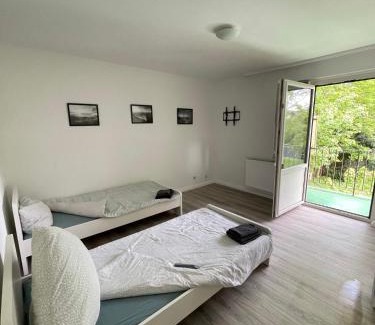 Herne Apartment | estrella24 LIVING ROOMS London