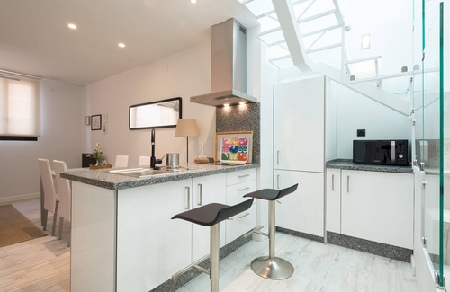 Malaga-Este Apartment | Estropada 2. Detached apartment in Pedregalejo, Malaga, with sea view