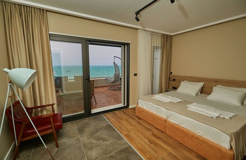Golem Hotel | ETER Hotel