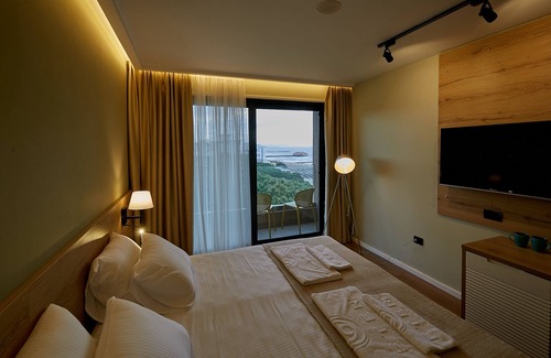 Golem Hotel | ETER Hotel